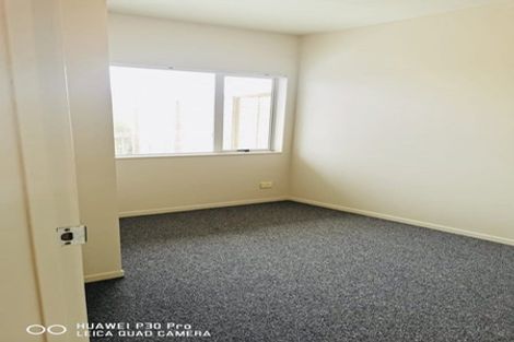 Photo of property in 13/242 Great North Road, Henderson, Auckland, 0612