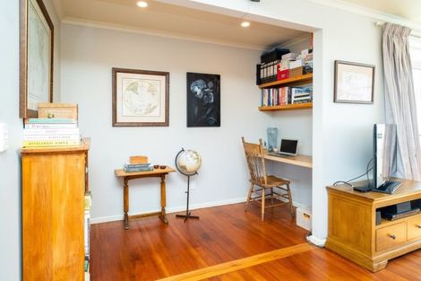 Photo of property in 53 Reynolds Road, Havelock North, 4130