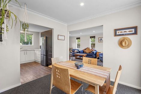 Photo of property in 310 Memorial Avenue, Burnside, Christchurch, 8053