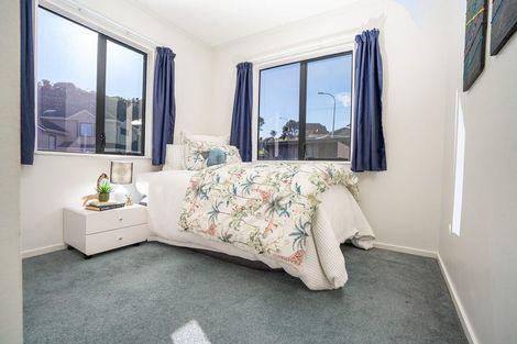 Photo of property in 9 Kapil Grove, Khandallah, Wellington, 6035