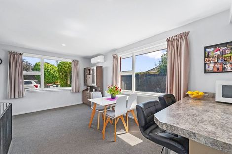 Photo of property in 6 Oakhampton Street, Hornby, Christchurch, 8042