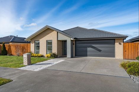 Photo of property in 6 Feather Place, Rolleston, 7615
