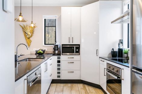 Photo of property in 12 Pheasant Lane, Hobsonville, Auckland, 0616