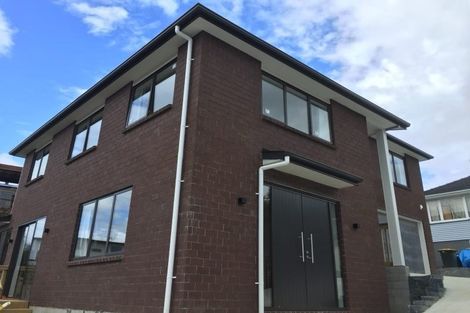 Photo of property in 5a Murray Road, Te Atatu Peninsula, Auckland, 0610