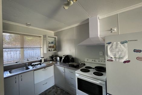 Photo of property in 2c Tawa Street, Inglewood, 4330