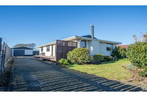 Photo of property in 121 Cunningham Crescent, Grasmere, Invercargill, 9810