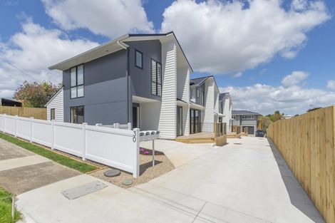 Photo of property in 30c Russell Road, Manurewa, Auckland, 2102