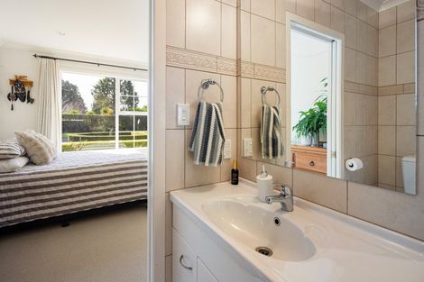 Photo of property in 94b Fuchsia Lane, Tamahere, Hamilton, 3284