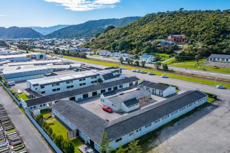 Photo of property in 72-76 Tasman Street, Mount Cook, Wellington, 6021