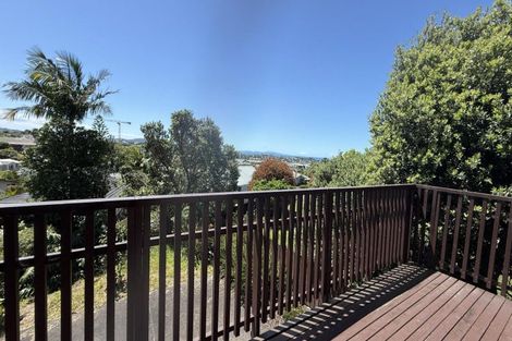 Photo of property in 40 Whangaparaoa Road, Red Beach, 0932