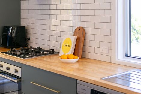 Photo of property in 42 Buckingham Street, Melrose, Wellington, 6023