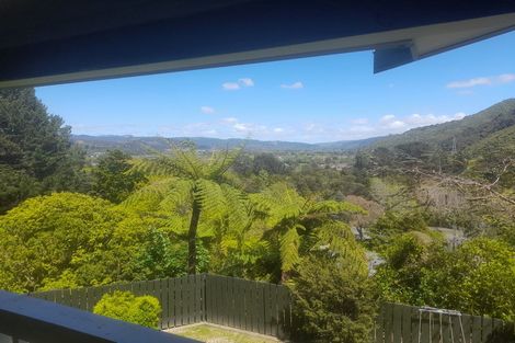 Photo of property in 43 Sunnyview Drive, Brown Owl, Upper Hutt, 5018