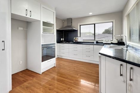 Photo of property in 35a Baird Street, Howick, Auckland, 2014