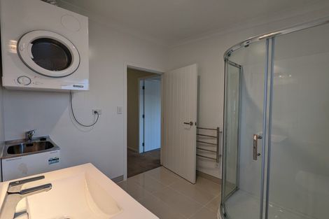Photo of property in 19u1 Collins Avenue, Tawa, Wellington, 5028