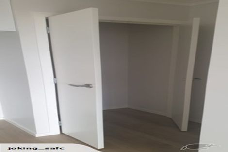 Photo of property in 2 Ridgeview Close, Red Beach, 0932