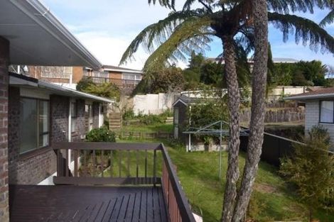 Photo of property in 16 Tiverton Crescent, Whalers Gate, New Plymouth, 4310