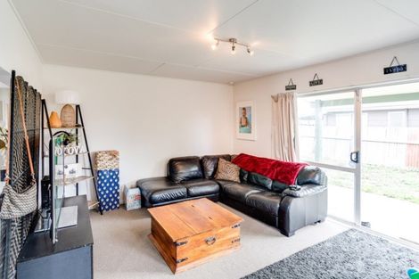 Photo of property in 248 Flaxmere Avenue, Flaxmere, Hastings, 4120