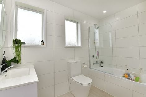 Photo of property in 41 Rautawhiri Road, Helensville, 0800