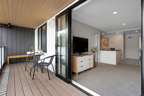 Photo of property in 250 Richmond Road, Clive, 4102