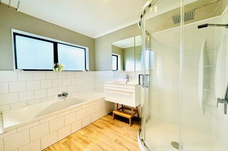 Photo of property in 2 Flemington Road, Aramoho, Whanganui, 4584