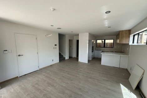 Photo of property in 164 Mahia Road, Wattle Downs, Auckland, 2103