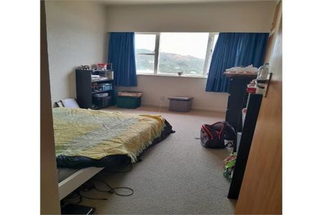 Photo of property in 37 Milne Terrace, Island Bay, Wellington, 6023