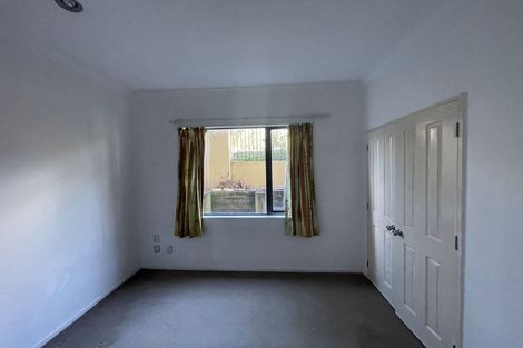 Photo of property in 16 Mangerton Lane, East Tamaki Heights, Auckland, 2016