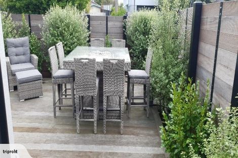 Photo of property in 52 Dover Street, St Albans, Christchurch, 8014