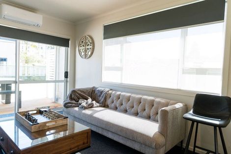 Photo of property in 40 Maunganui Road, Mount Maunganui, 3116