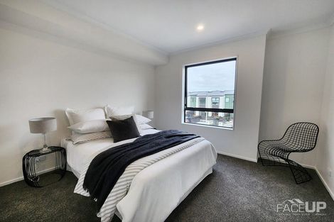 Photo of property in 18 Hema Road, Hobsonville, 0616