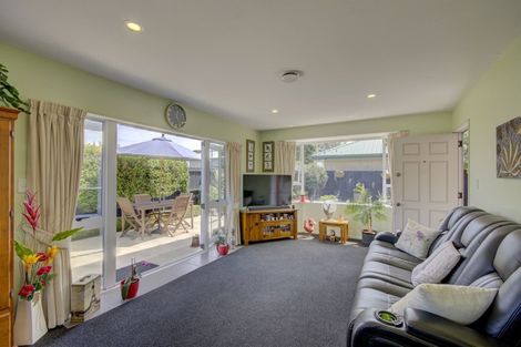 Photo of property in 25 Ngarimu Street, Avonside, Christchurch, 8061