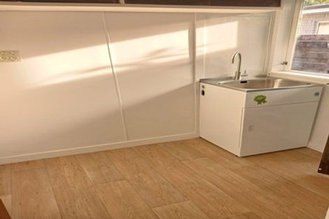 Photo of property in 11 Anaru Place, Awapuni, Palmerston North, 4412