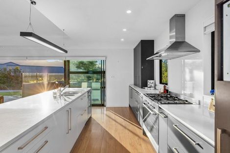 Photo of property in 14 Islington Place, Wanaka, 9305