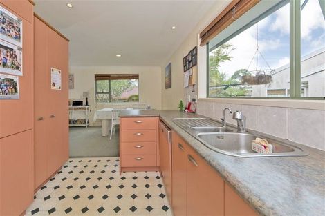 Photo of property in 34 Milan Drive, Glen Eden, Auckland, 0602