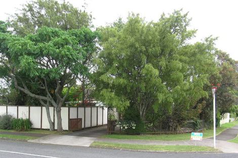 Photo of property in 2/158 Gossamer Drive, Pakuranga Heights, Auckland, 2010