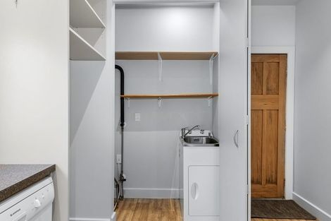 Photo of property in 27 Massey Crescent, St Albans, Christchurch, 8014