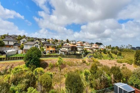 Photo of property in 56 Peninsula Road, Mangere, Auckland, 2022