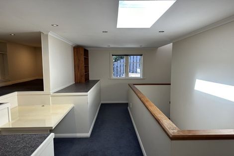 Photo of property in 42 Raroa Road, Kelburn, Wellington, 6012