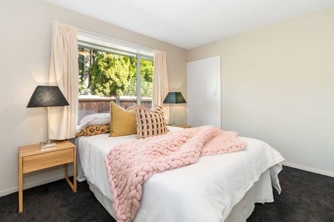 Photo of property in 397 Sawyers Arms Road, Harewood, Christchurch, 8051