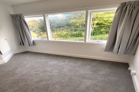 Photo of property in 2/8 Governor Road, Northland, Wellington, 6012