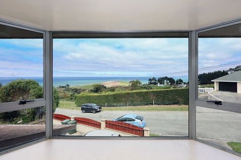 Photo of property in 42 Brinkburn Street, South Hill, Oamaru, 9400