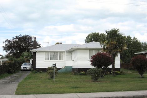 Photo of property in 17 Kahu Street, Utuhina, Rotorua, 3015