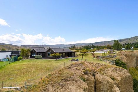 Photo of property in 112 Hall Road, Bannockburn, Cromwell, 9384