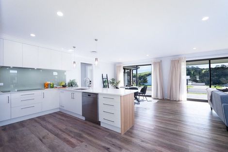 Photo of property in 33 Admiralty Drive, Haruru, 0204