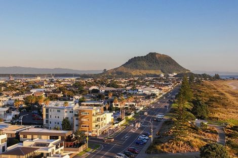 Photo of property in 154 Marine Parade, Mount Maunganui, 3116