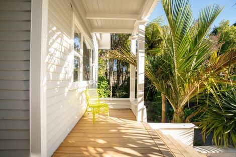 Photo of property in 1/121 Hataitai Road, Hataitai, Wellington, 6021