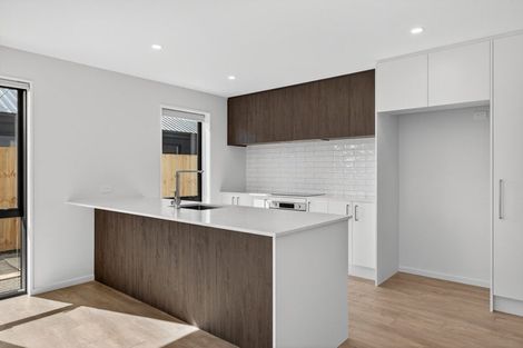 Photo of property in 18 Doris Lusk Street, Belfast, 8051