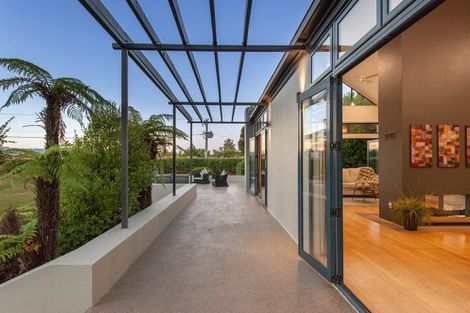 Photo of property in 105 Gladstone Road, Dalmore, Dunedin, 9010