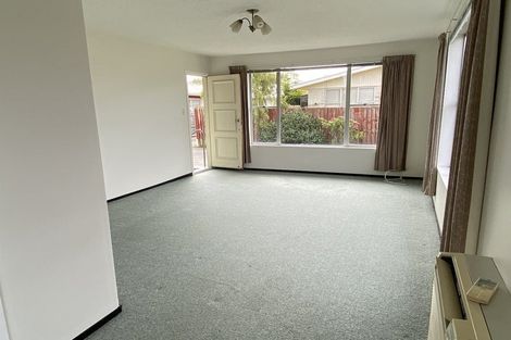 Photo of property in 1/90a Lincoln Road, Hillmorton, Christchurch, 8024