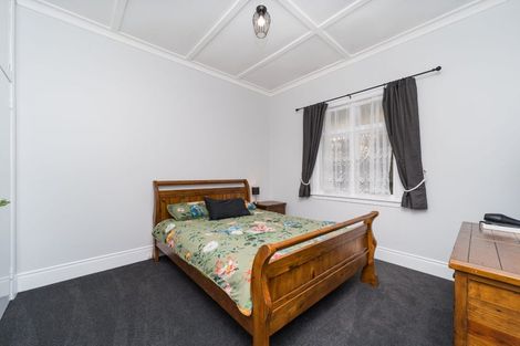 Photo of property in 38 Argyle Avenue, Takaro, Palmerston North, 4410